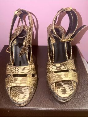 Chloe Snake-Print Platform Sandals in brown black and Gold-Tone